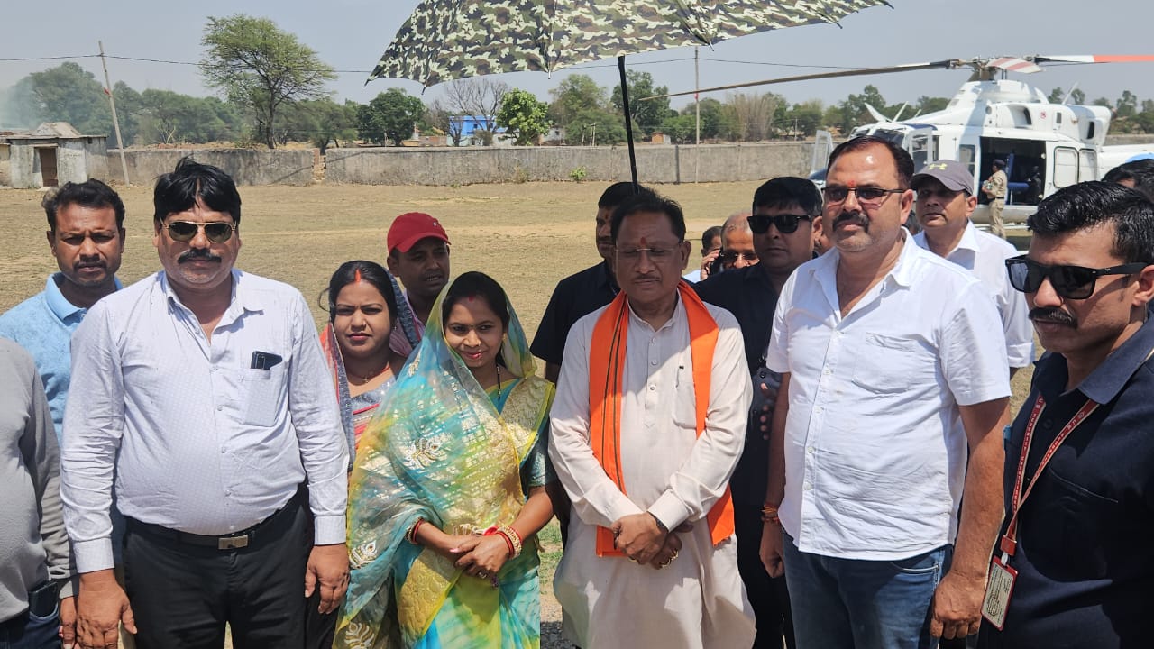 सुशासन तिहार के दौरान इस गांव में आकस्मिक पहुंचे मुख्यमंत्री साय
